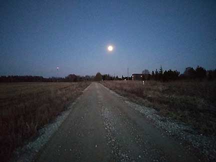Апрель